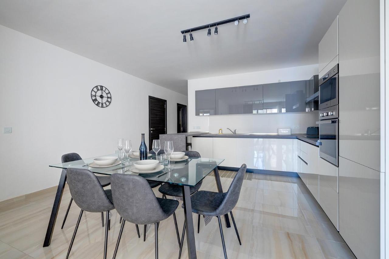Chic 2Br Apartment, Ideal Location Ta Xbiex المظهر الخارجي الصورة
